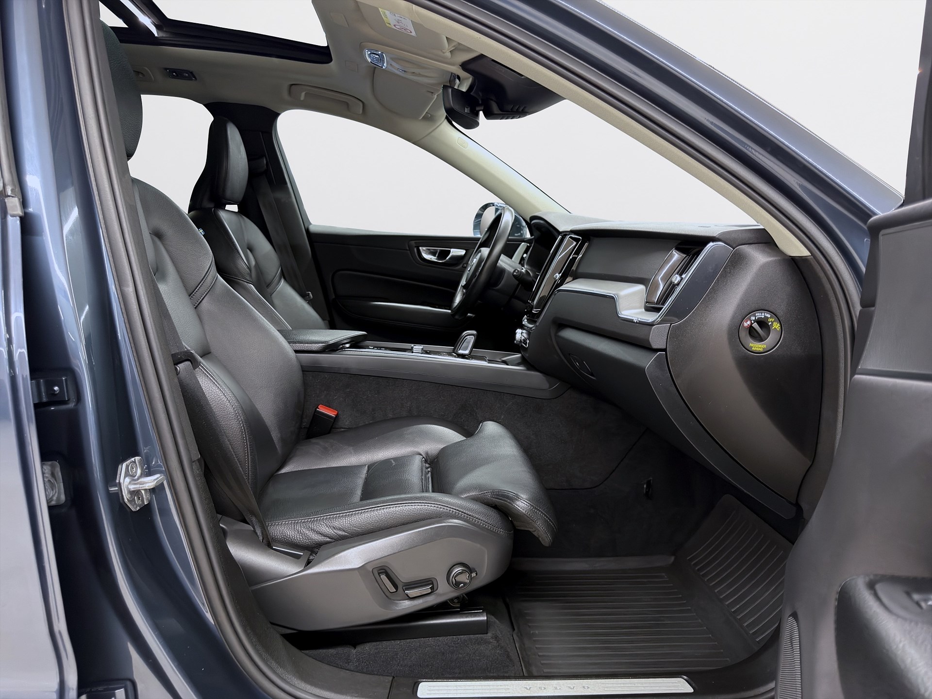 Volvo XC60 T8 Twin Engine 392hk Advanced Edt 2 Års Garanti!