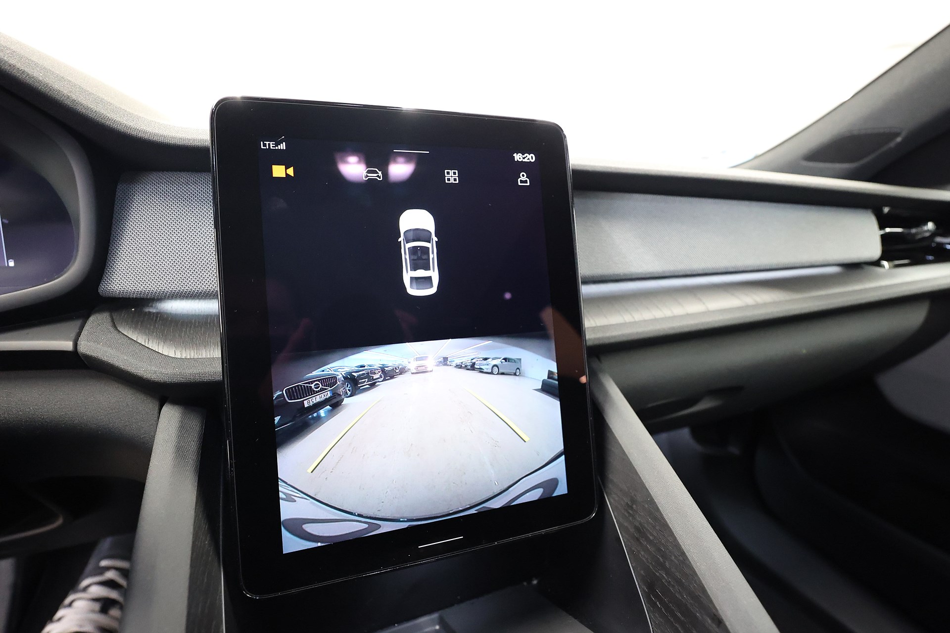 Polestar 2 Long Range DM AWD Plus Paket H/K Pano B-Kamera