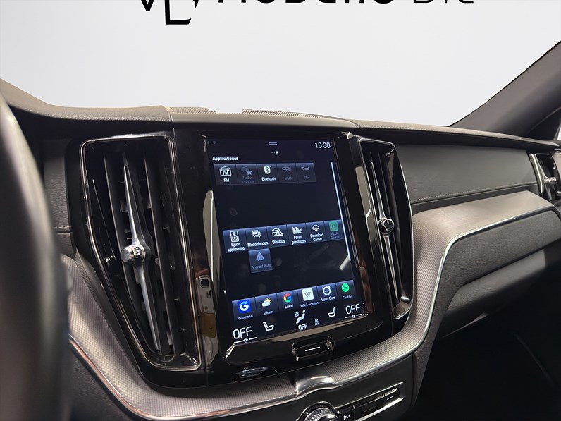 Volvo XC60 B4 AWD 197hk Inscription 360 H&K Drag Navi Keyless