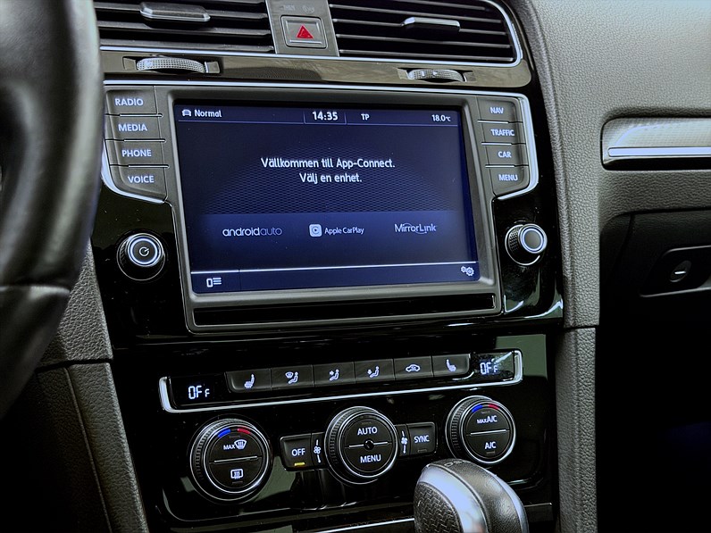 R 2.0 TSI 4M 300hk Pano Dynaudio B-Kamera PDC