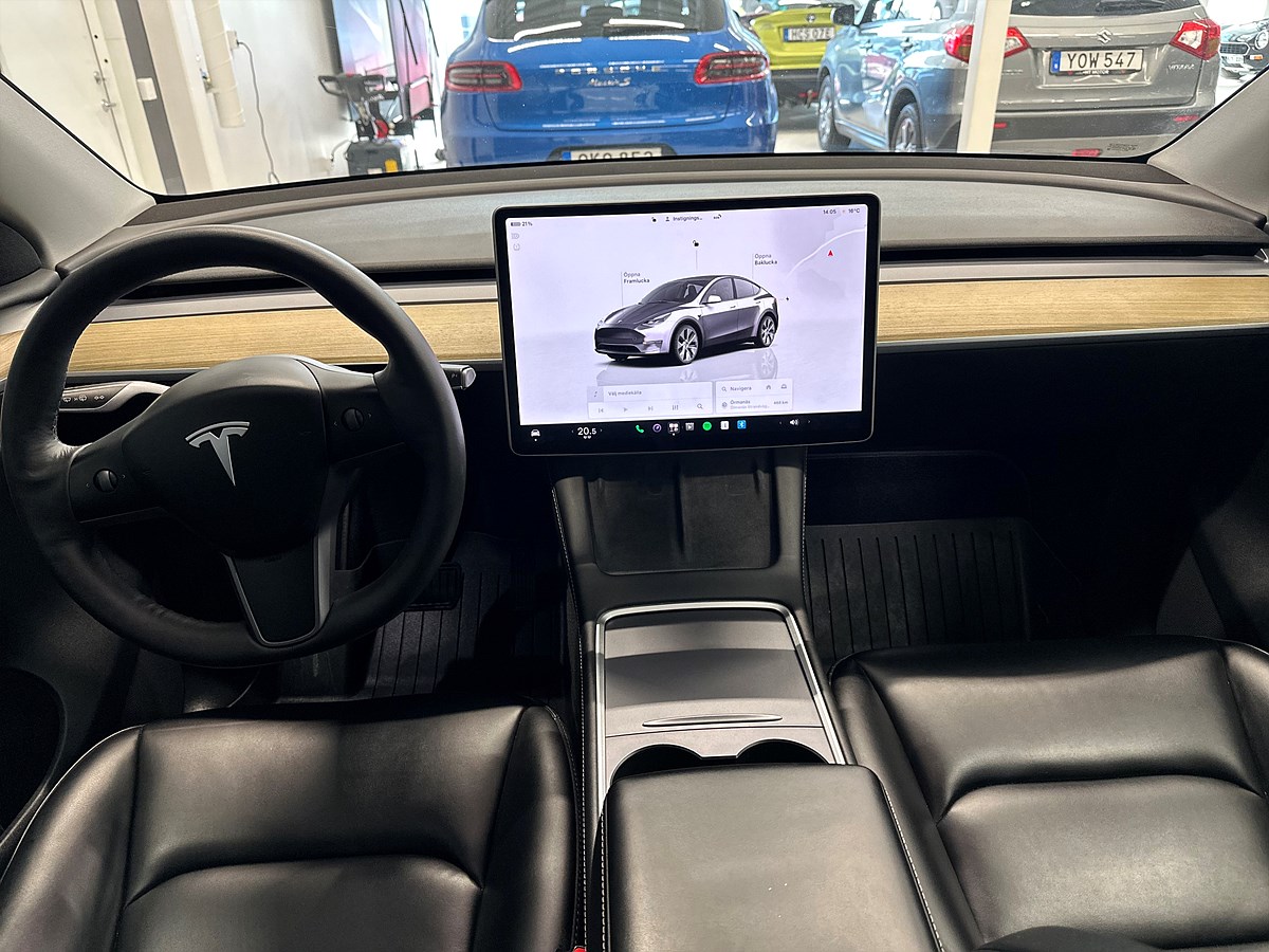 Tesla Model Y – bild 13