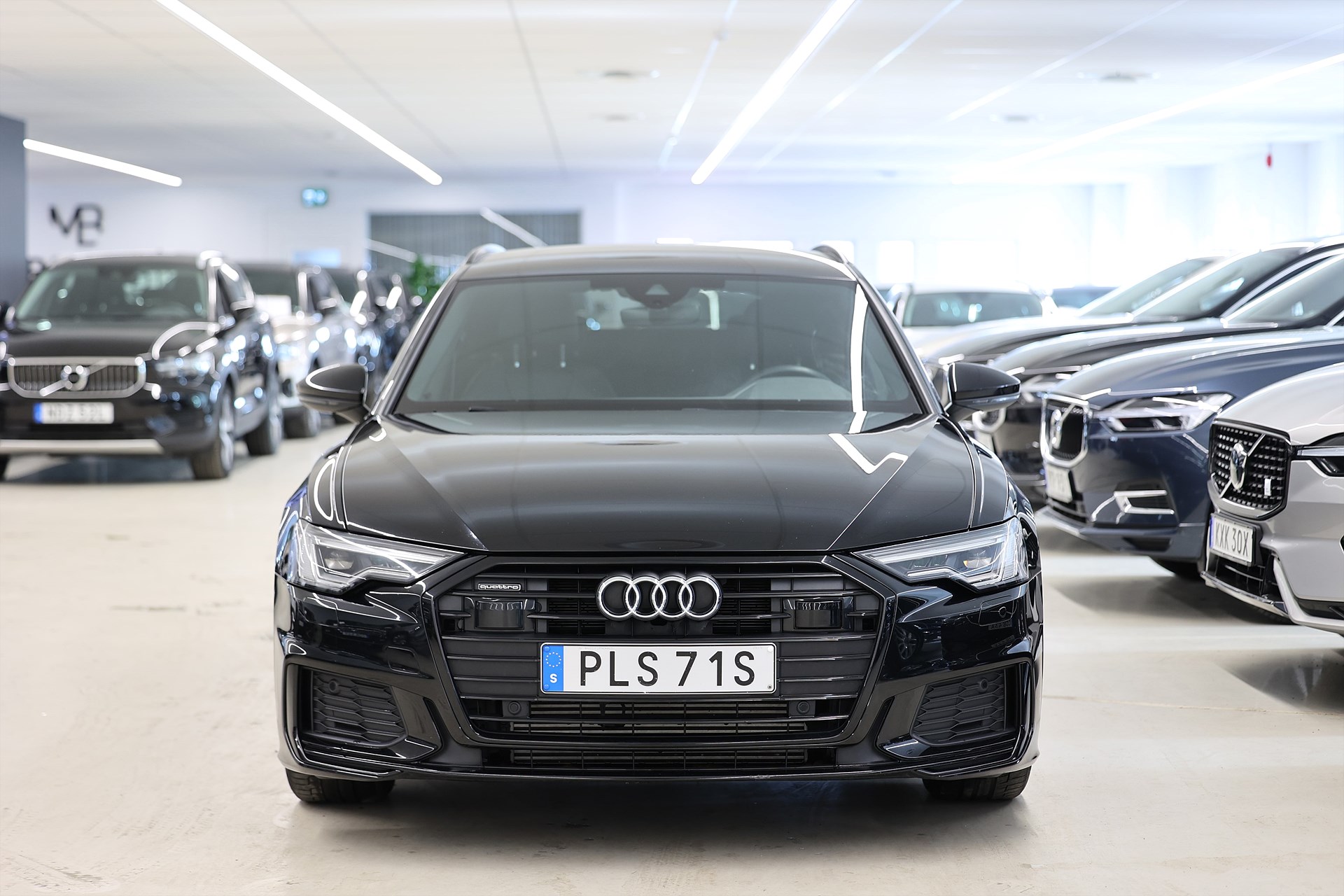 Audi A6 Avant 55 TFSI e Q S Line Svart Optik Drag Cockpit MOMS
