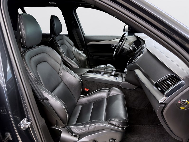 Volvo XC90 B5 AWD 235hk 7-sits R-Design Pro Edt B&W Pano 360
