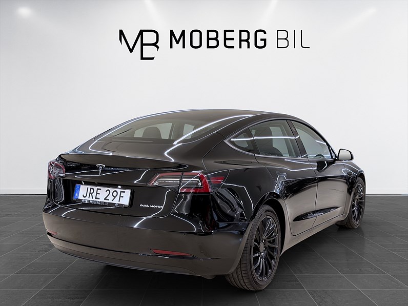 Tesla Model 3 Long Range 440hk Helg på Moberg! Pano Läder B-Kamera