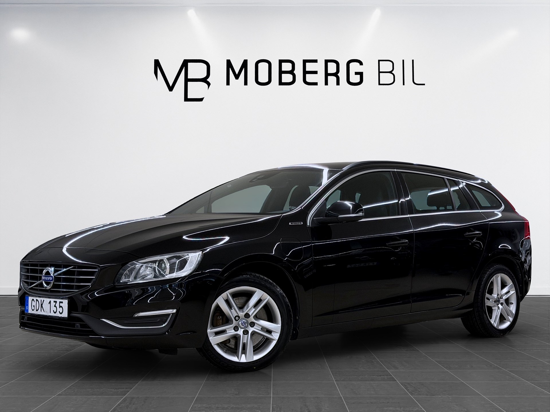 Volvo V60 D5 Twin Engine AWD 231hk Classic Momentum Drag Navi