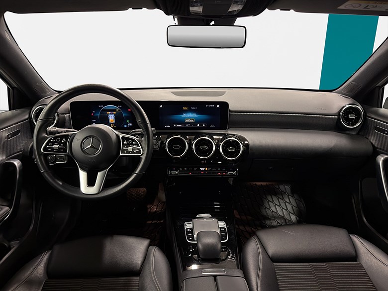 Mercedes-Benz A 180 7G-DCT Progressive Navi, 3 brukare 2019, vit – bild 19 av 25, begagnad hos Niber i Järfälla
