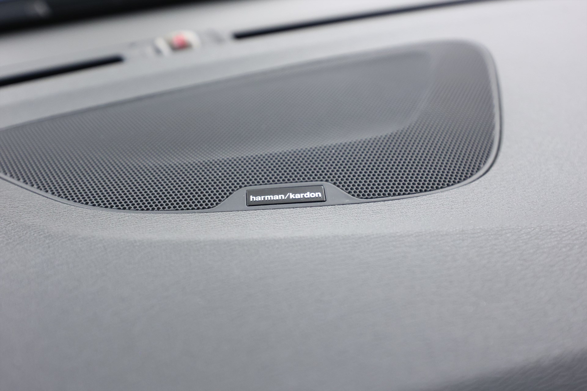 Volvo S60 T6 306hk R-Design Polestar H/K Läder Navi B-Kamera