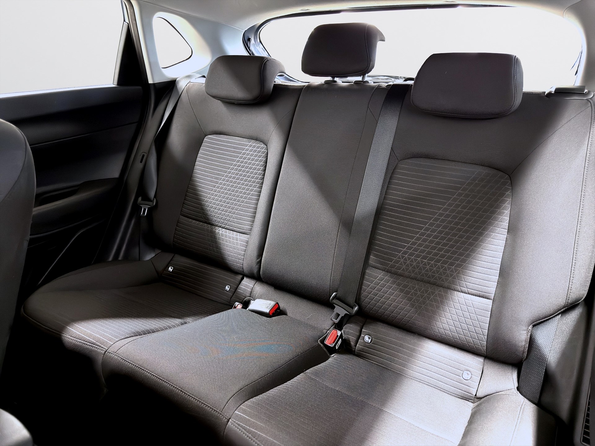 Hyundai i20 1.0 T-GDI 120hk Advanced BOSE Navi CarPlay B-Kamera