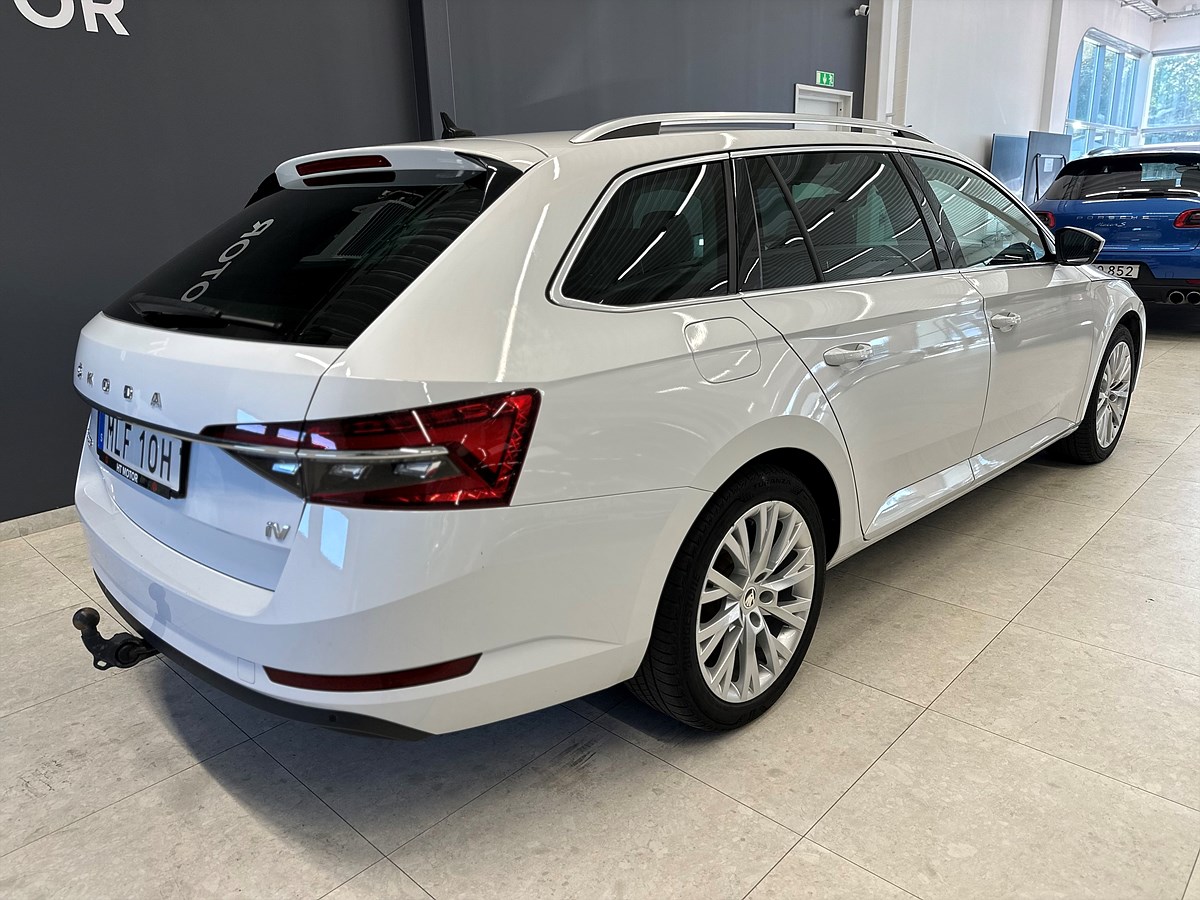Škoda Superb – bild 10