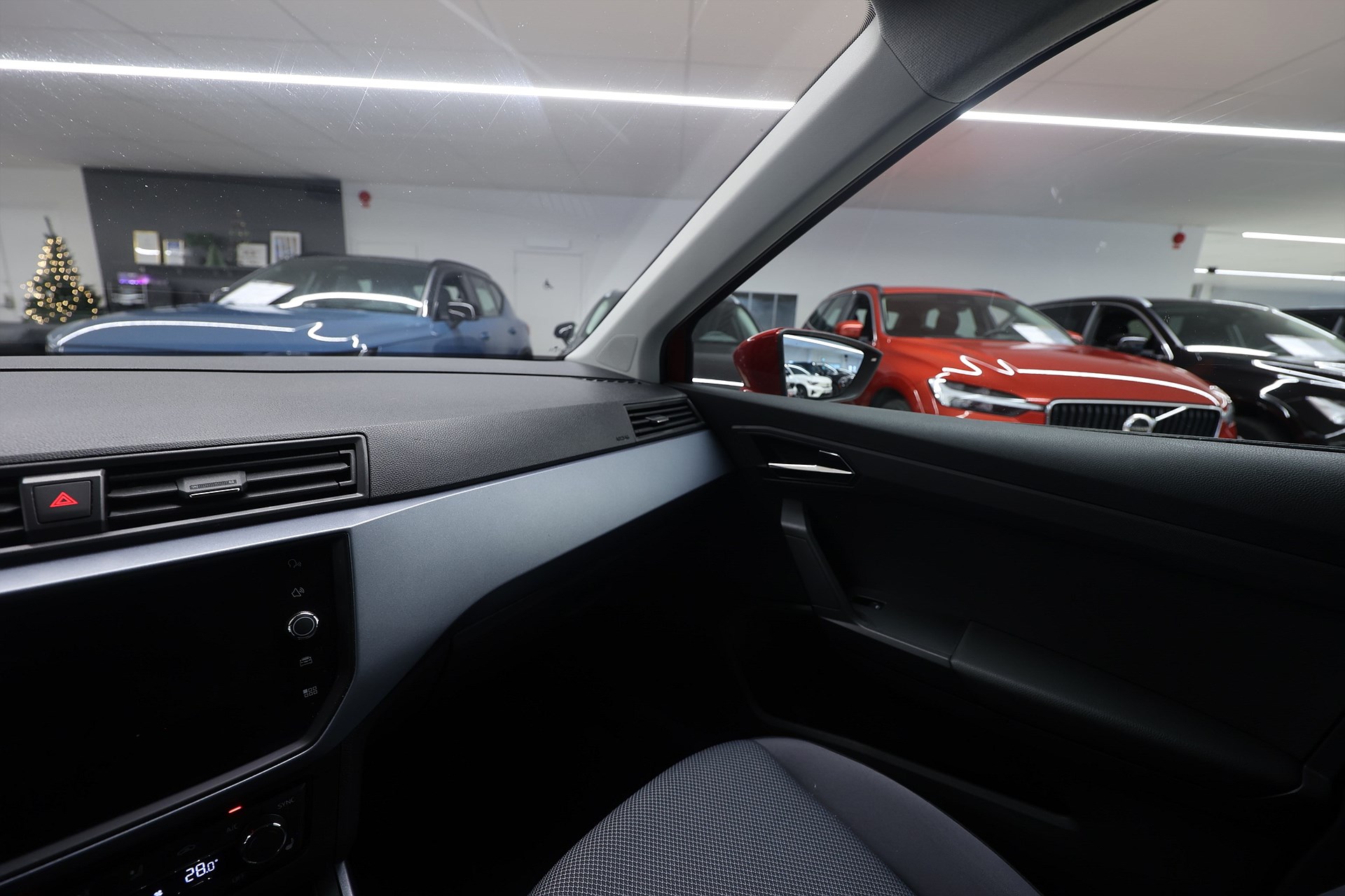 SEAT Arona 1.0 TSI 95hk Style PDC Carplay