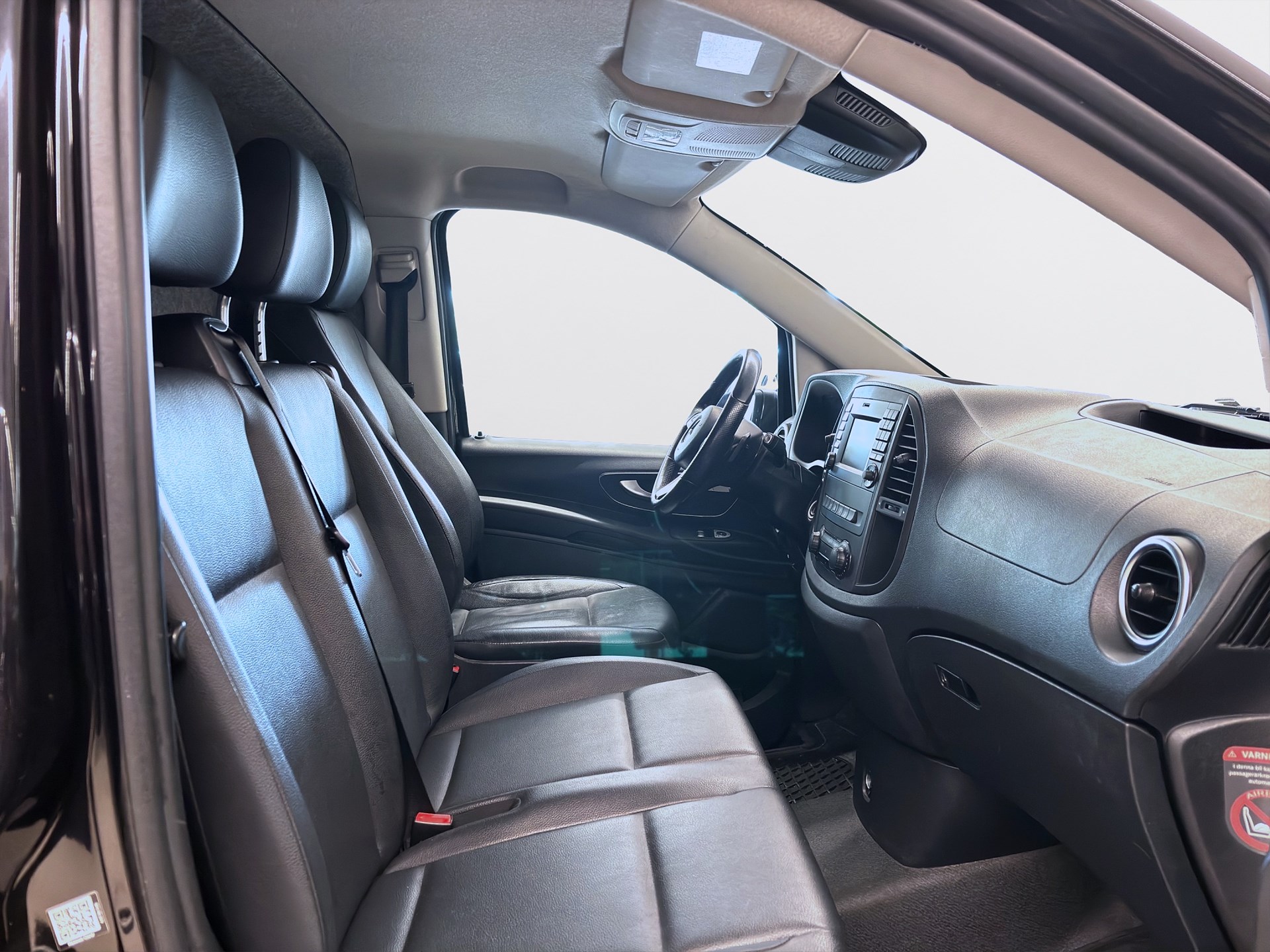 Mercedes-Benz Vito 119 190hk Helg på Moberg! Tempatic B-Kamera Navi Drag PDC
