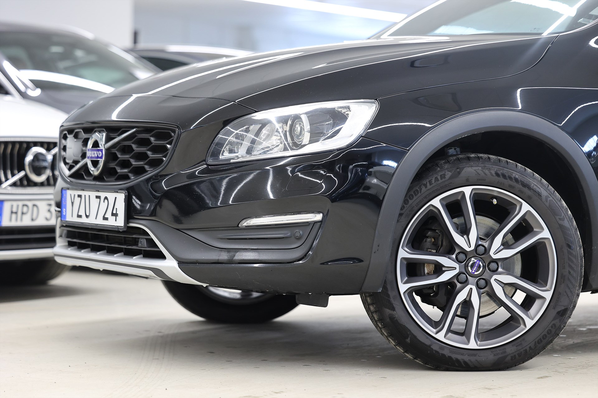 Volvo V60 Cross Country D4 190hk Summum Skinn Navi Keyless