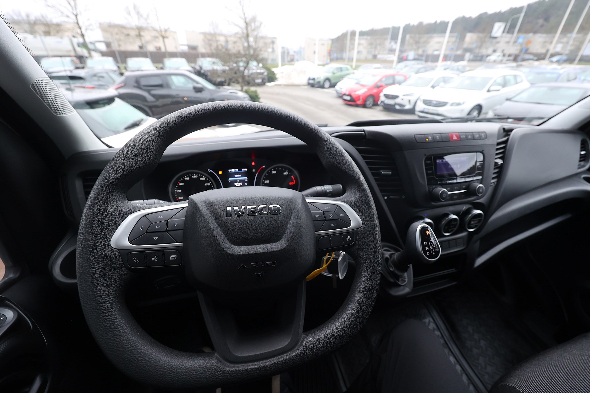 Iveco Daily 35-140 Chassi Cab 2.3 JTD 136hk BG-lyft MOMS