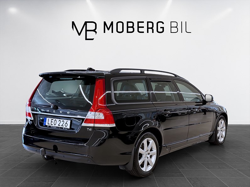 Volvo V70 T4 190hk Kinetic Värmare Drag Årsskatt 1086kr