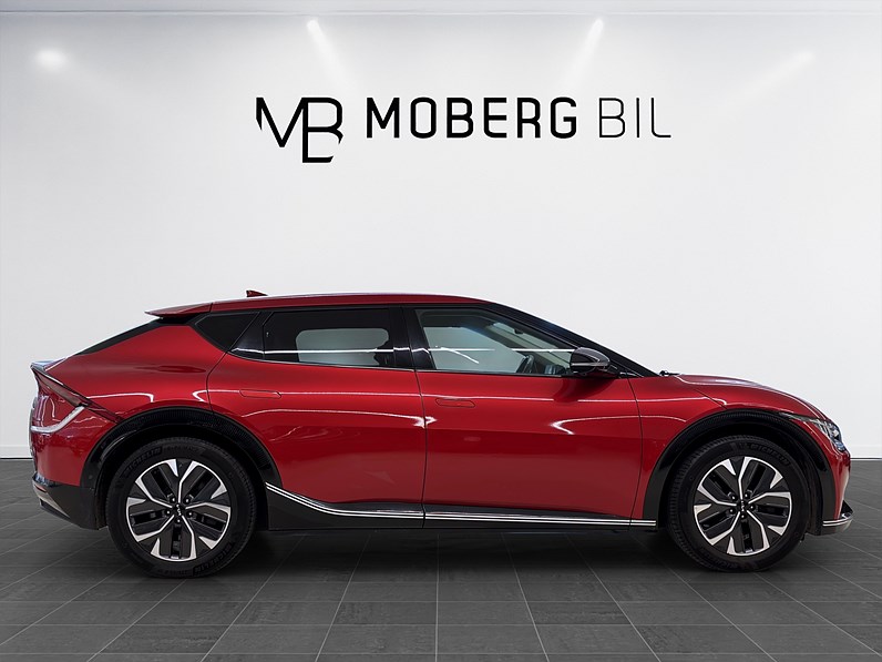 Kia EV6 77.4 kWh 228hk Plus 360 Navi Keyless Drag PDC CarPlay