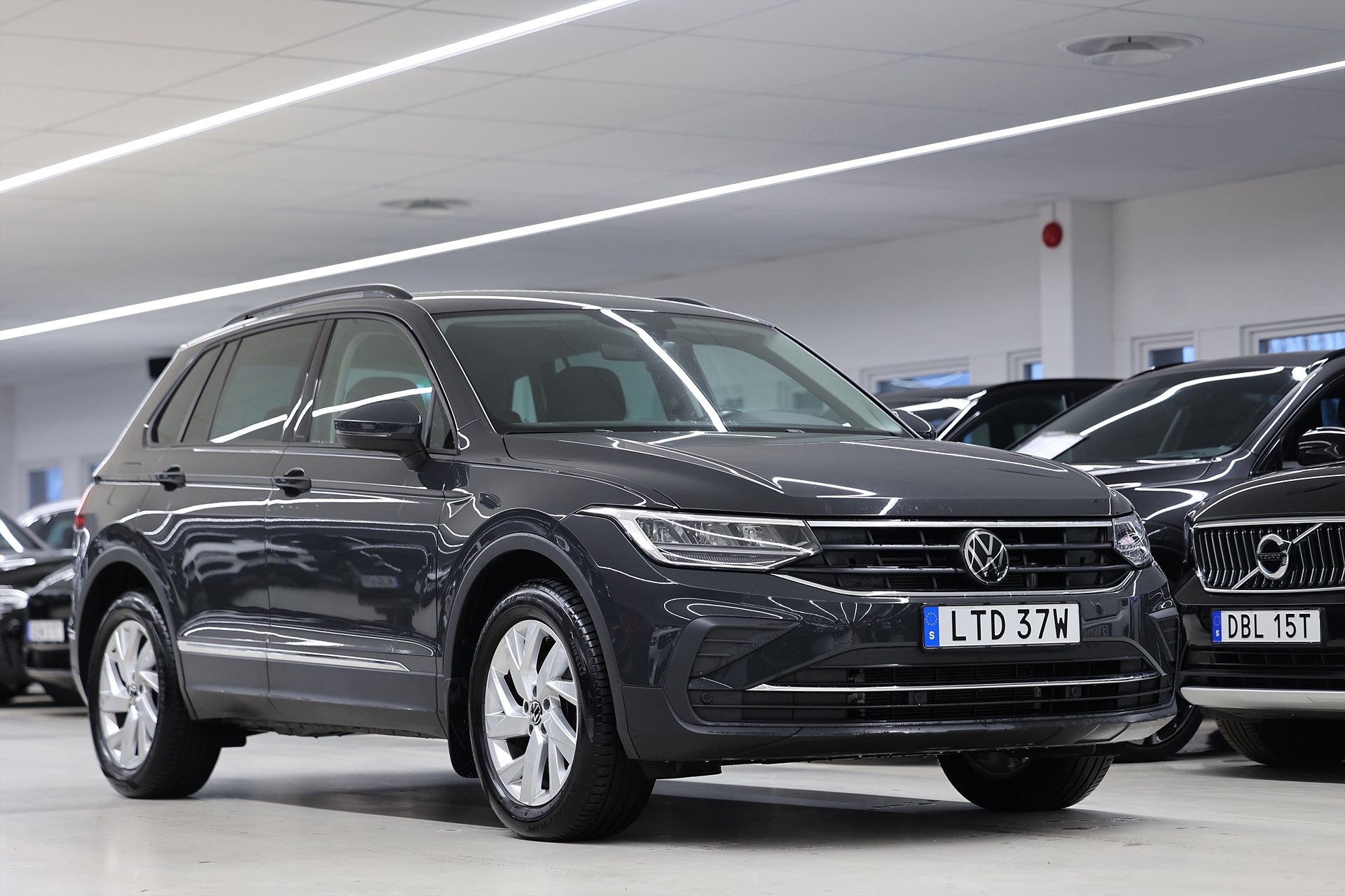 Volkswagen Tiguan 1.5 TSI 150hk Winter Drag B-kamera