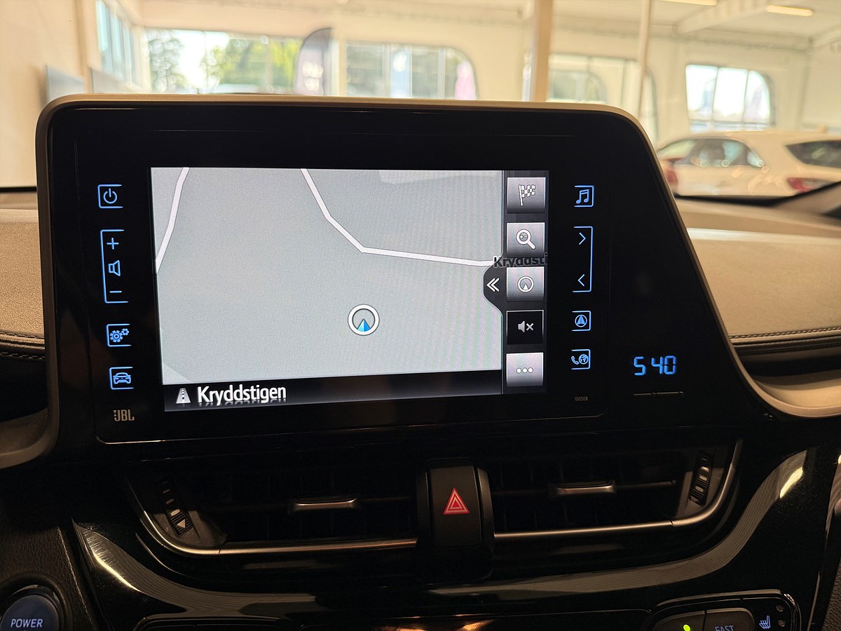 Toyota C-HR – bild 20