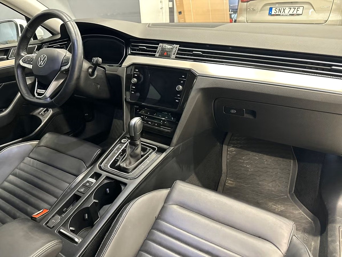 Volkswagen Passat – bild 13