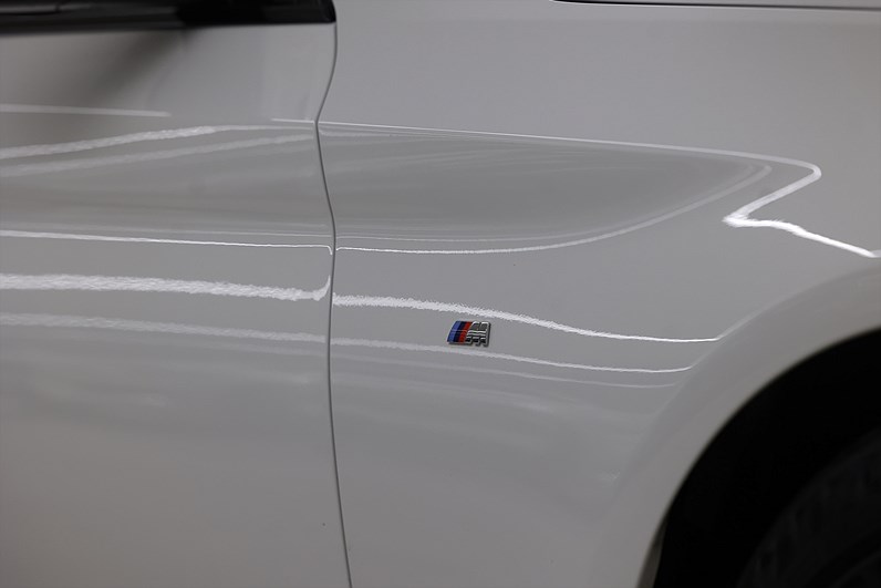 BMW 530i Sedan 252hk M Sport Shadow HiFi Drag