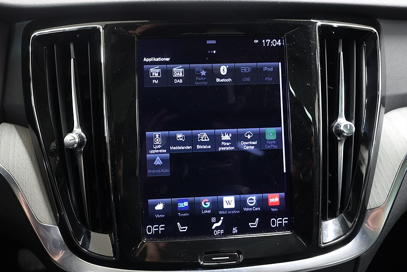 Volvo V60 B3 163hk Inscription H/K HUD Pano Massage 360 Drag