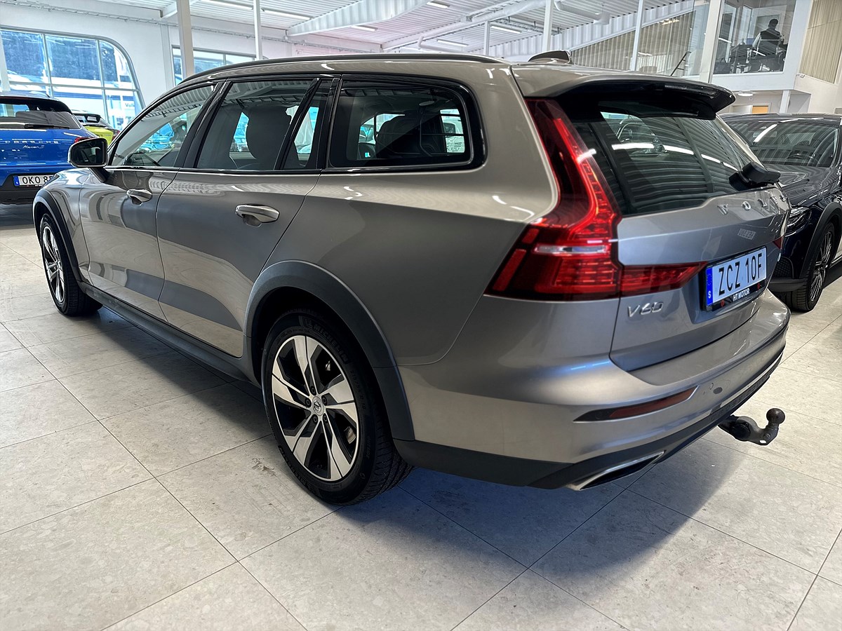 Volvo V60 Cross Country – bild 6