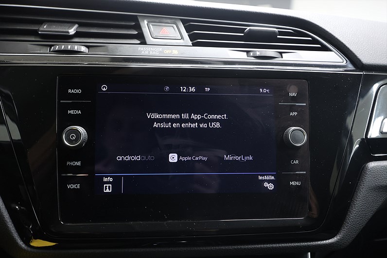 Volkswagen Touran 1.8 TSI 180hk *Hjulkampanj!* R-Line Drag