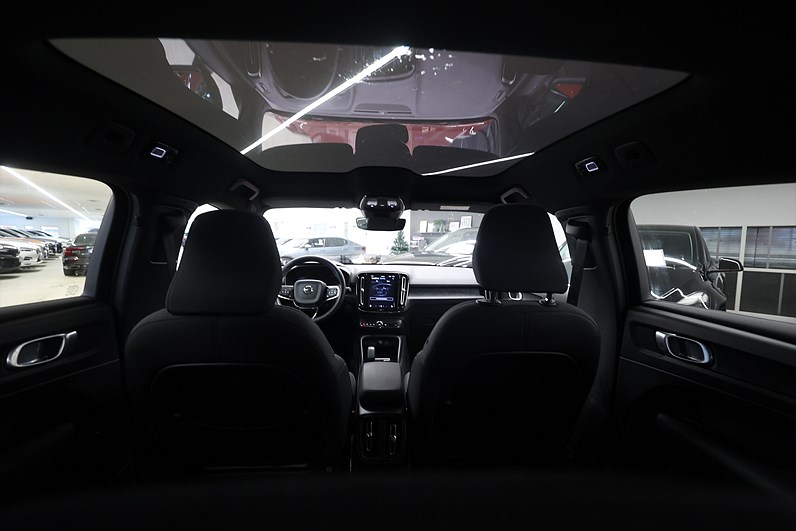 Volvo C40 Recharge Single Motor 231hk Core Dark