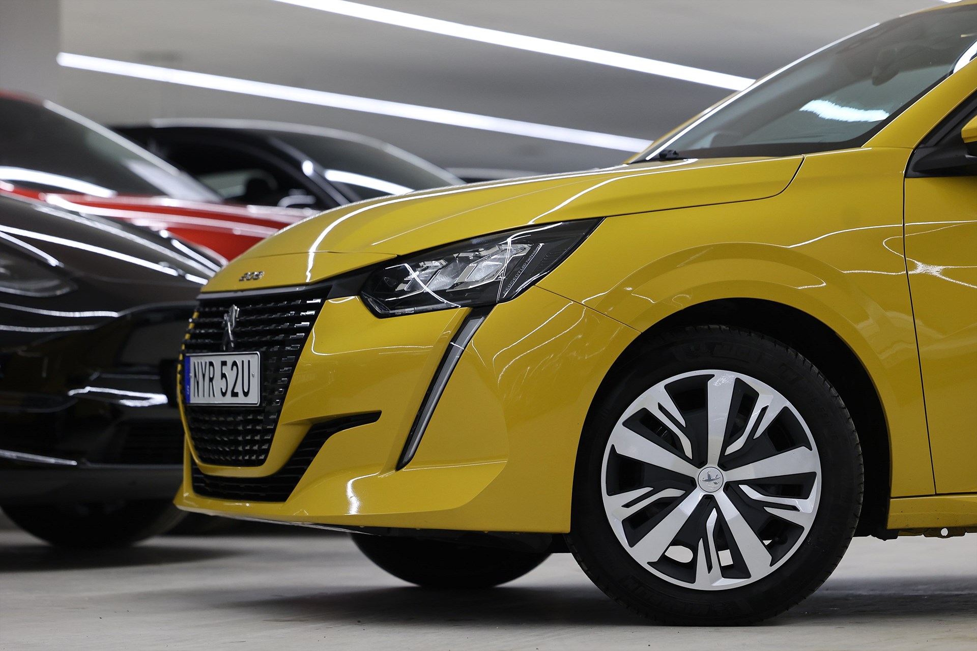 Peugeot 208 1.2 PureTech 75hk Active PDC Carplay