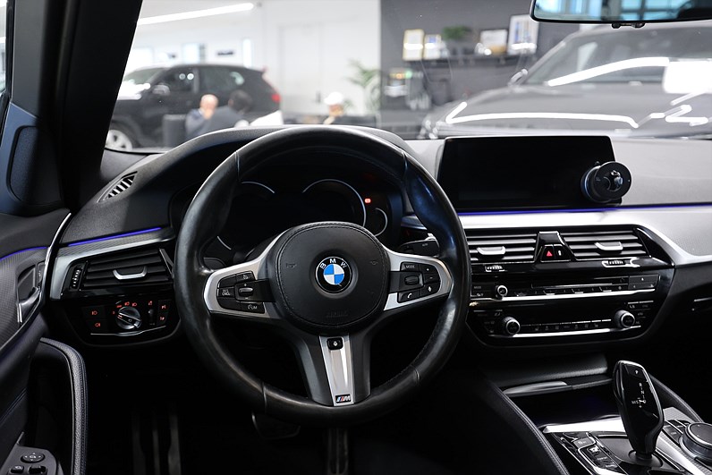 BMW 530e iPerformance 252hk M Sport HiFi B-kamera