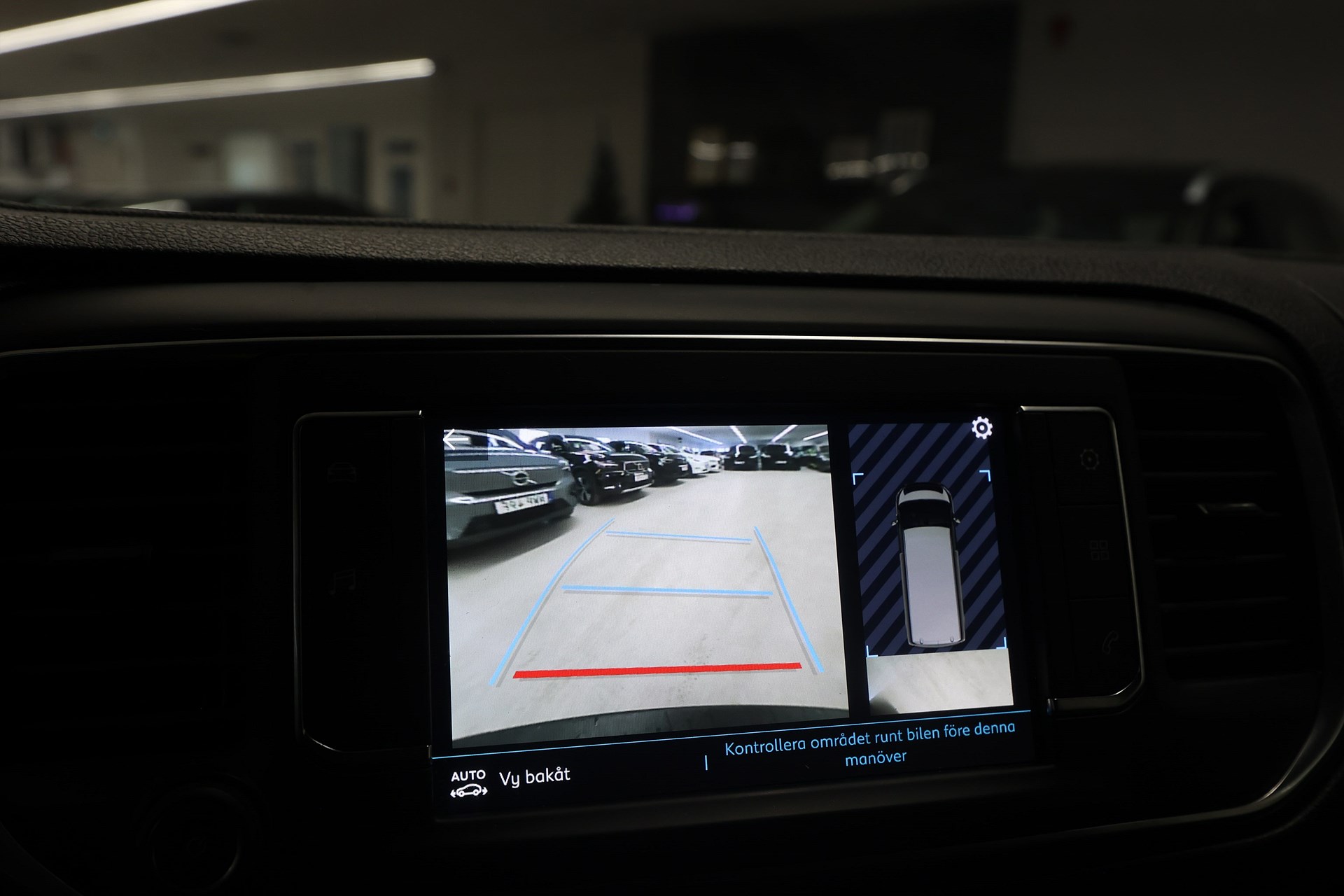 Peugeot e-Expert 75 136hk V-inrett B-kamera MOMS