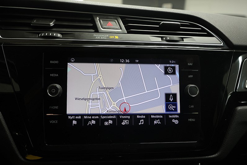 Volkswagen Touran 1.8 TSI 180hk *Hjulkampanj!* R-Line Drag