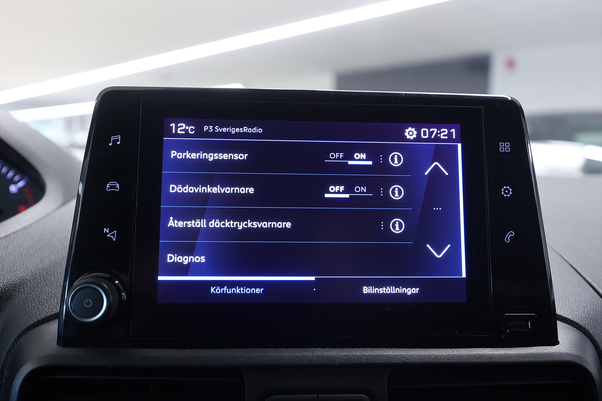 Peugeot Partner 1.5 BlueHDi 130hk Pro Plus Värmare B-kamera