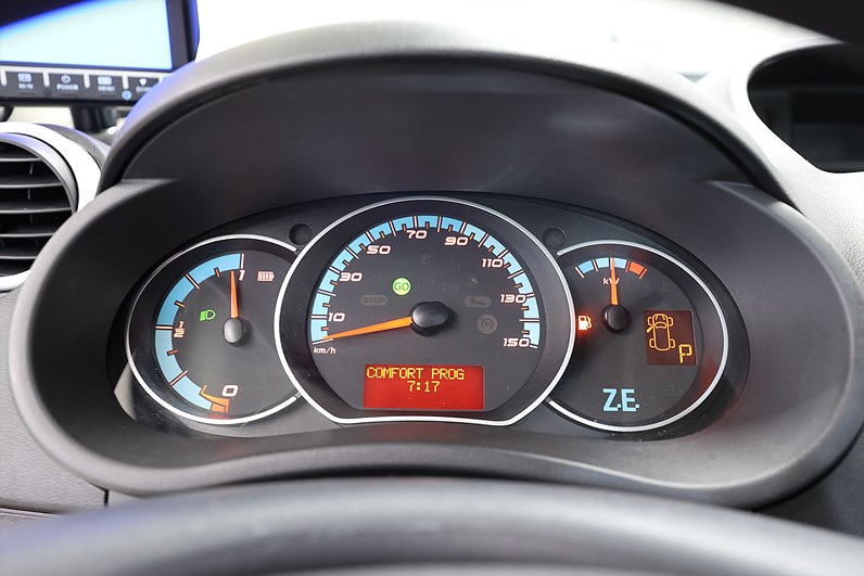 Renault Kangoo Z.E. Express Maxi 33 kWh V-inrett Drag MOMS
