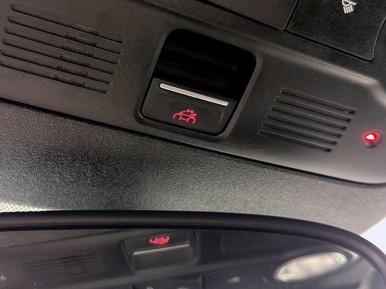 Cabriolet 1.2 TSI 105hk Base Bluetooth Årsskatt 756kr