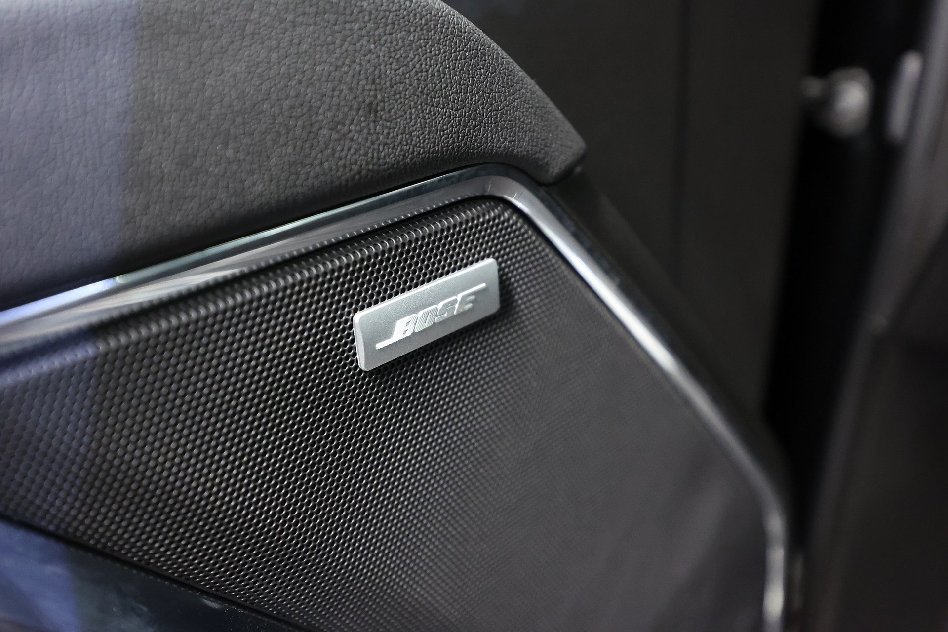 Chevrolet Silverado Trail Boss 3.0 Duramax LT Z71 Offroad Taklucka BOSE