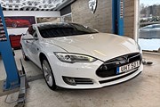 Tesla Model S 85 MCU2 378hkFreeCharge