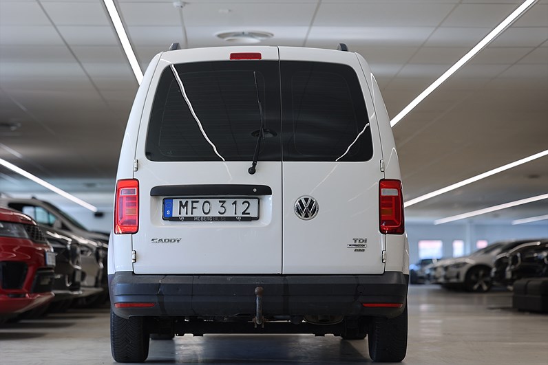 Volkswagen Caddy Maxi 2.0 TDI 102hk Värmare Drag MOMS