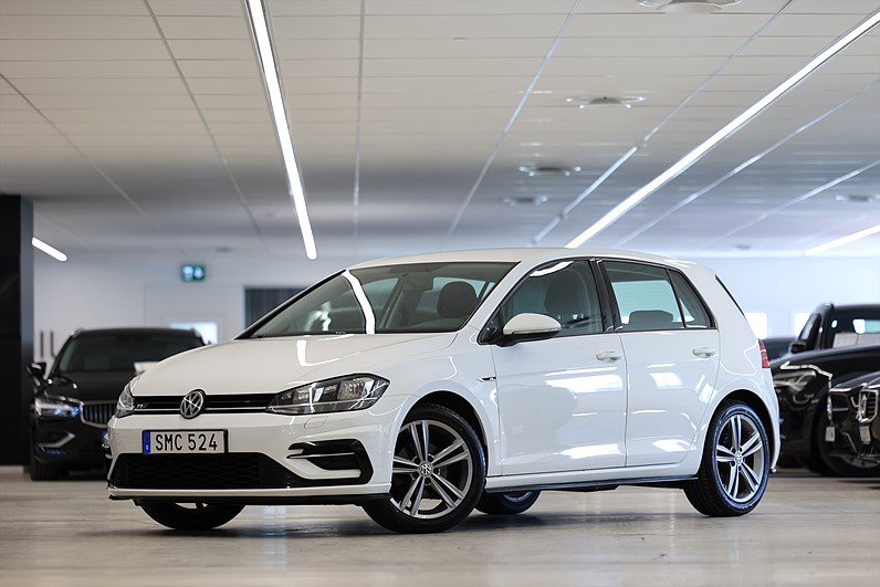 Volkswagen Golf 5-dörrar 1.0 TSI 110hk R-Line Base CarPlay