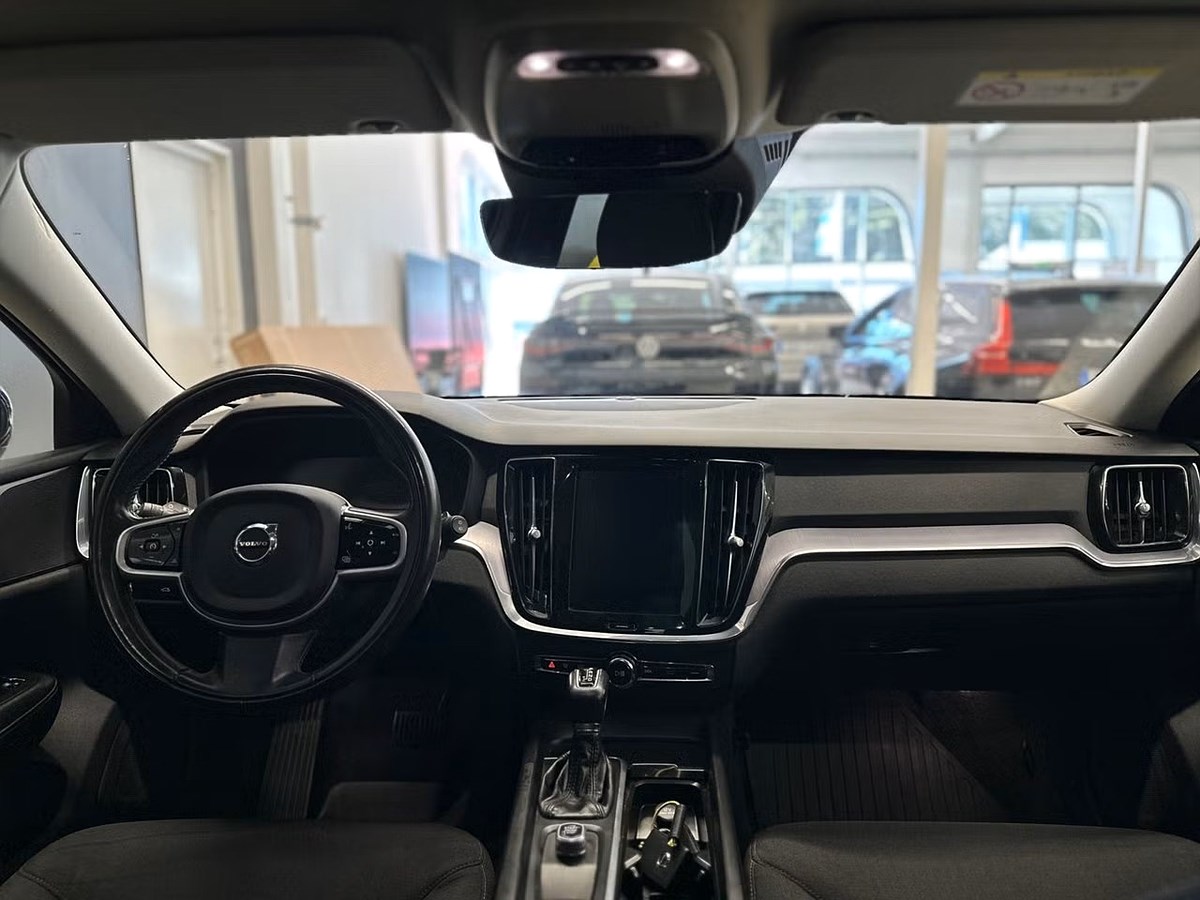 Volvo V60 Cross Country – bild 7
