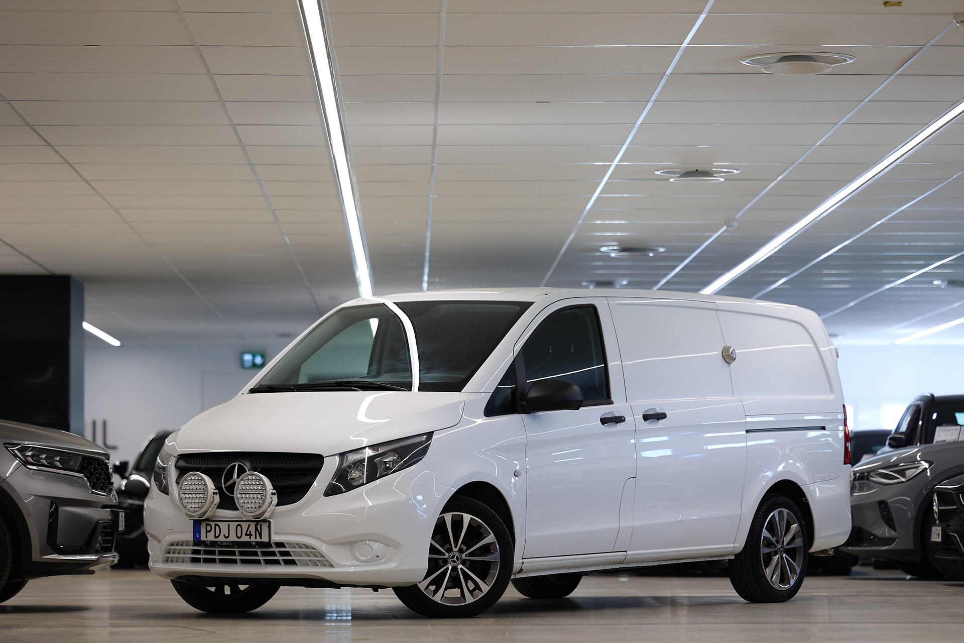 Mercedes-Benz Vito 116 CDI 163hk Tempmatic V-Inrett Värmare B-kamera