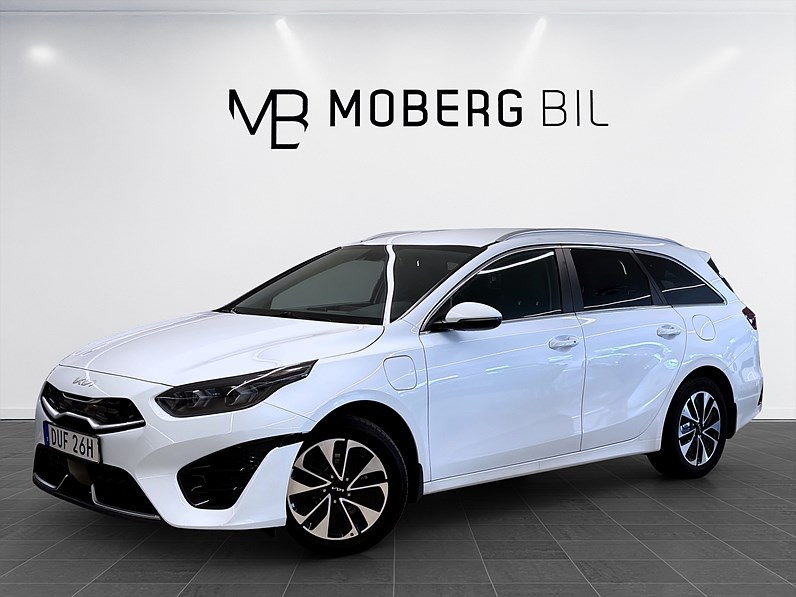Kia Ceed SW Plug-in Hybrid 141hk Helg på Moberg! Advance B-Kamera Navi Keyless