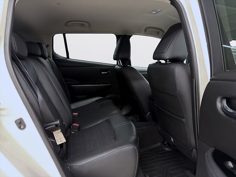Nissan Leaf 150hk Tekna ProPilot BOSE 360 Navi CarPlay