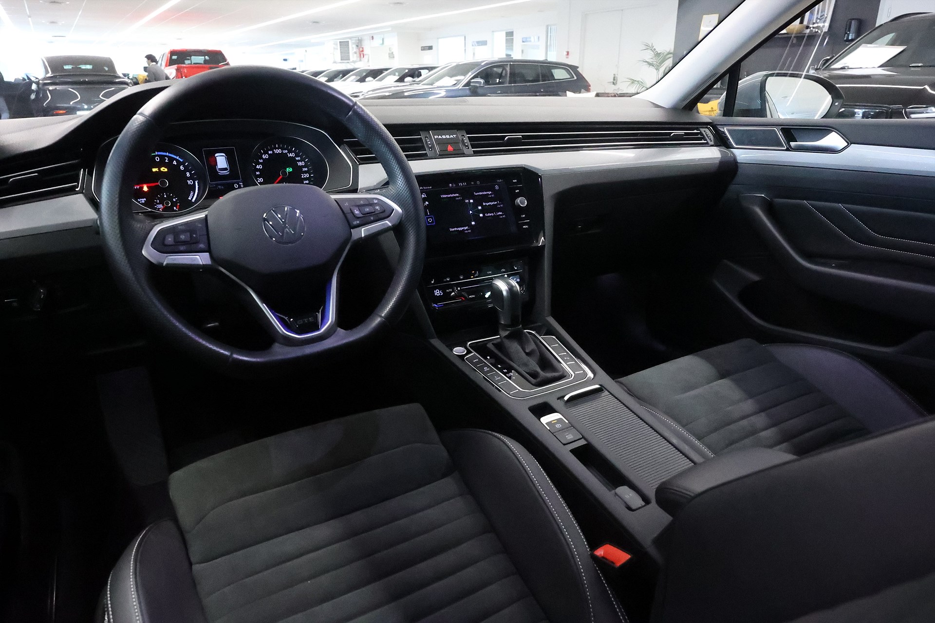 Volkswagen Passat SC GTE 218hk Alcantara Keyless Navi