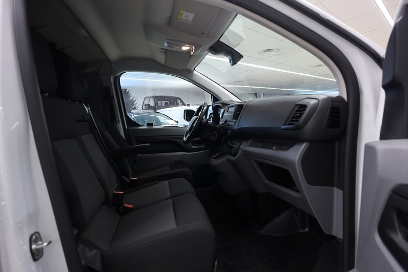 Peugeot Expert 2.0 BlueHDi 144hk * Kampanj! * Rhino Tub Drag PDC MOMS