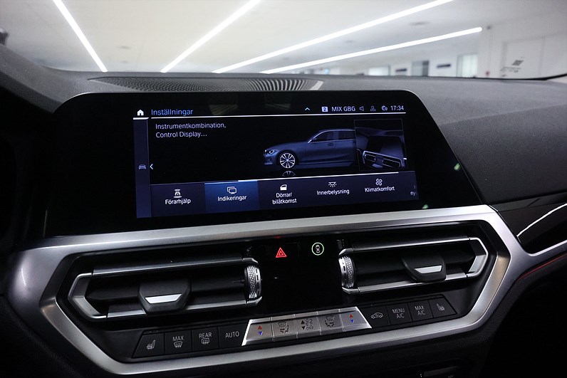 BMW 330e xDrive Touring 292hk Sport Line Shadow Navi Läder Drag