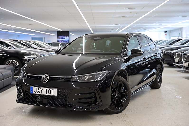 Volkswagen Passat 2.0 TDI 4M R Line 360-kam H/K Massage IQ Läder