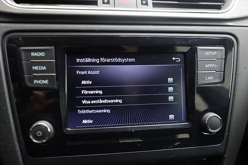 Skoda Rapid Spaceback 1.0 TSI 110hk Style PDC