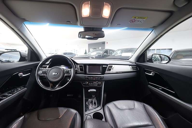 Kia Niro Hybrid 141hk Advance Plus B-kamera Navi Skinn