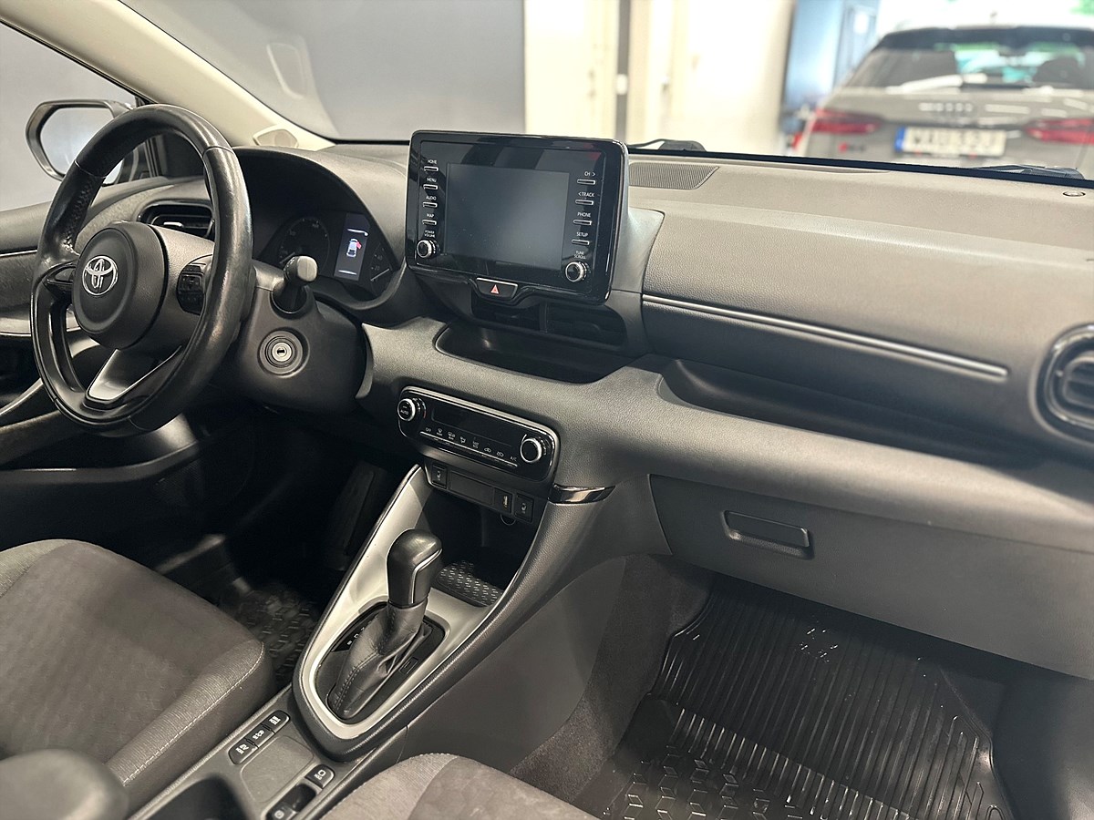 Toyota Yaris – bild 8