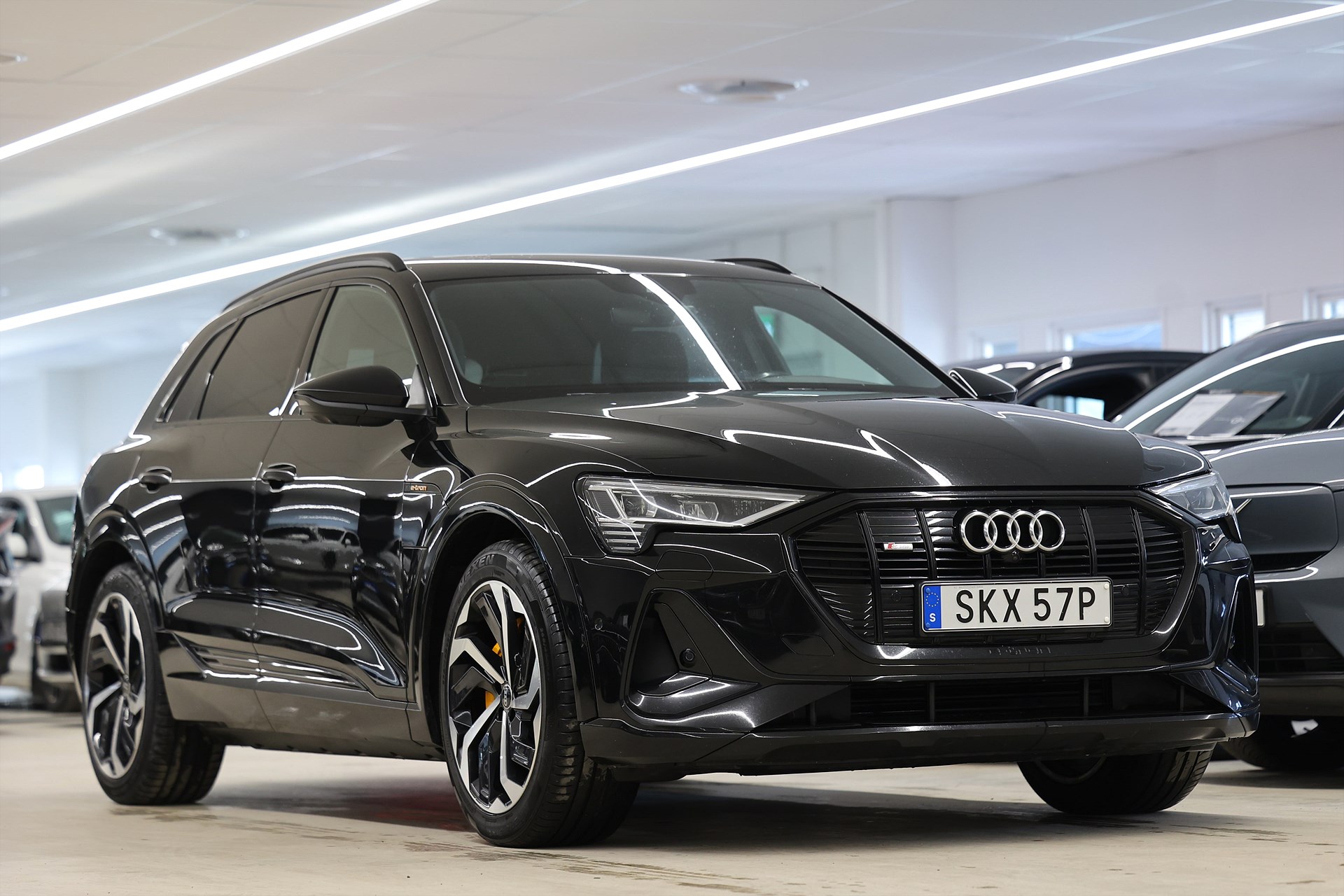 Audi e-tron 55 Quattro 408hk S Line B&O Läder Pano 360